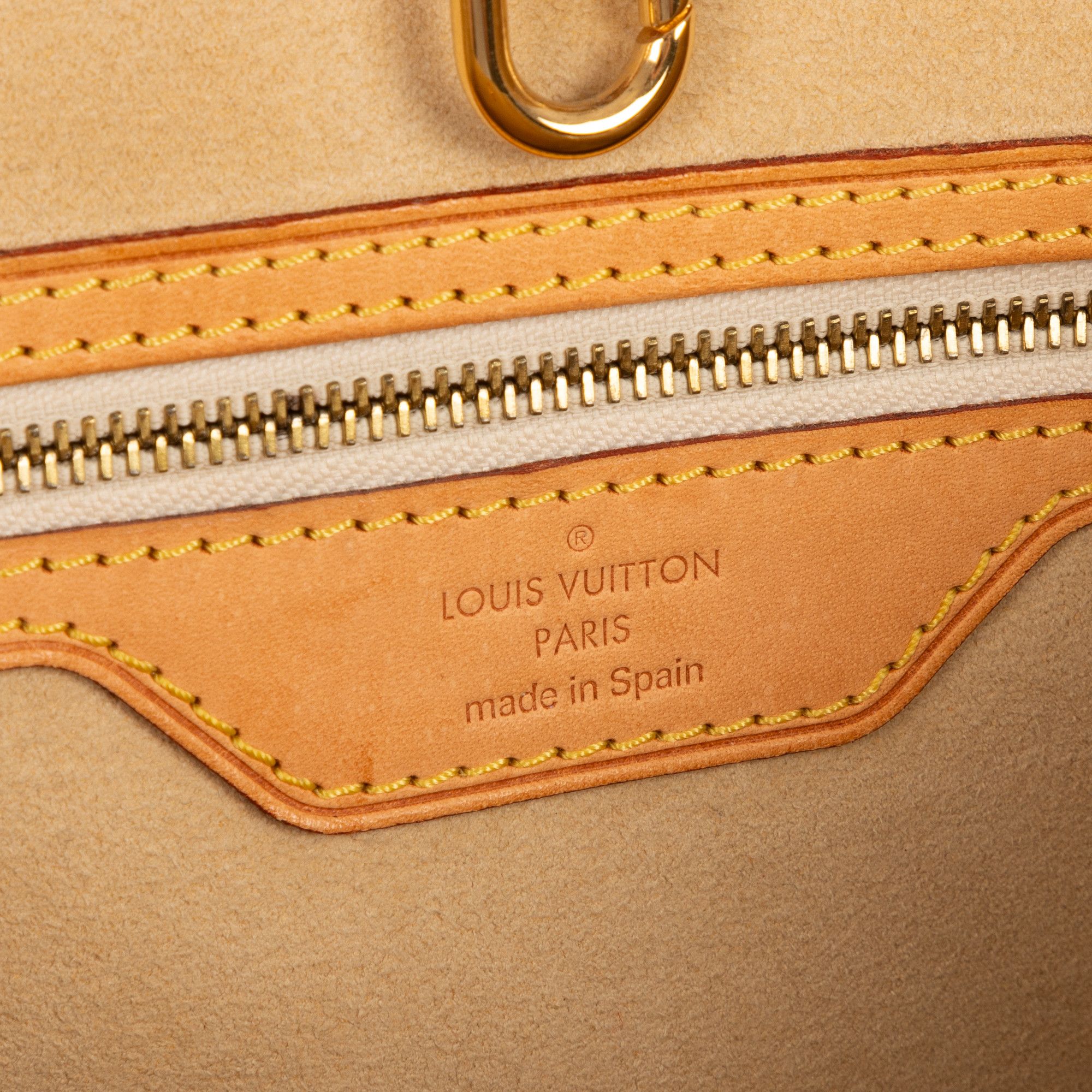 Louis Vuitton Hampstead MM Size ONE SIZE - 10 Thumbnail