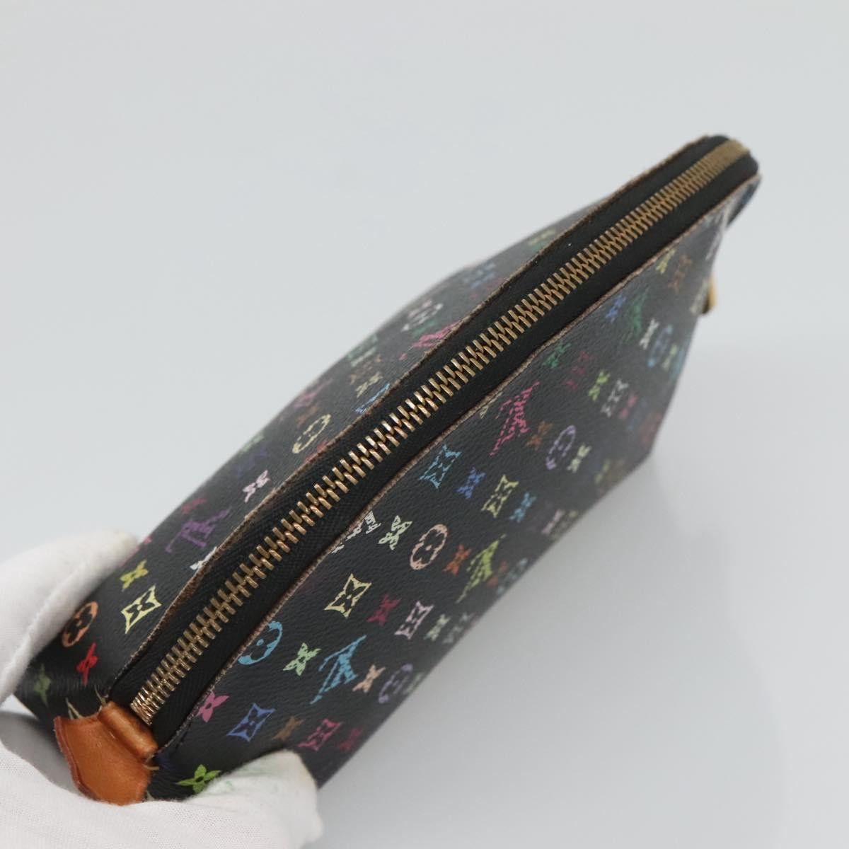 Louis Vuitton Louis Vuitton Cosmetic pouch clutch Size ONE SIZE - 14 Thumbnail