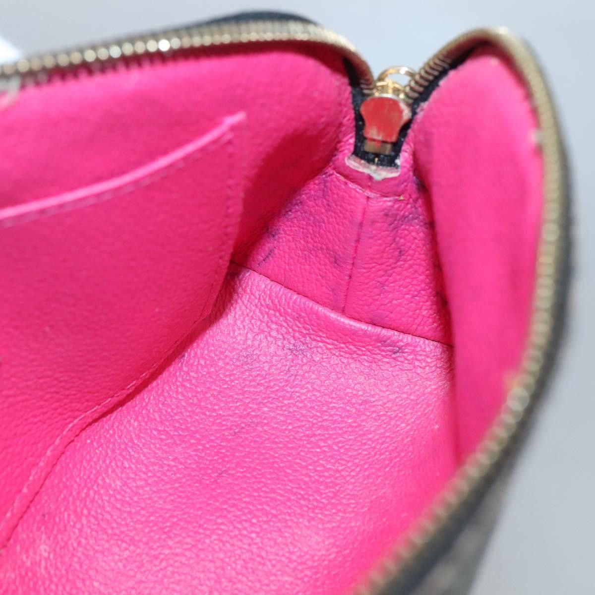 Louis Vuitton Louis Vuitton Cosmetic pouch clutch Size ONE SIZE - 16 Thumbnail