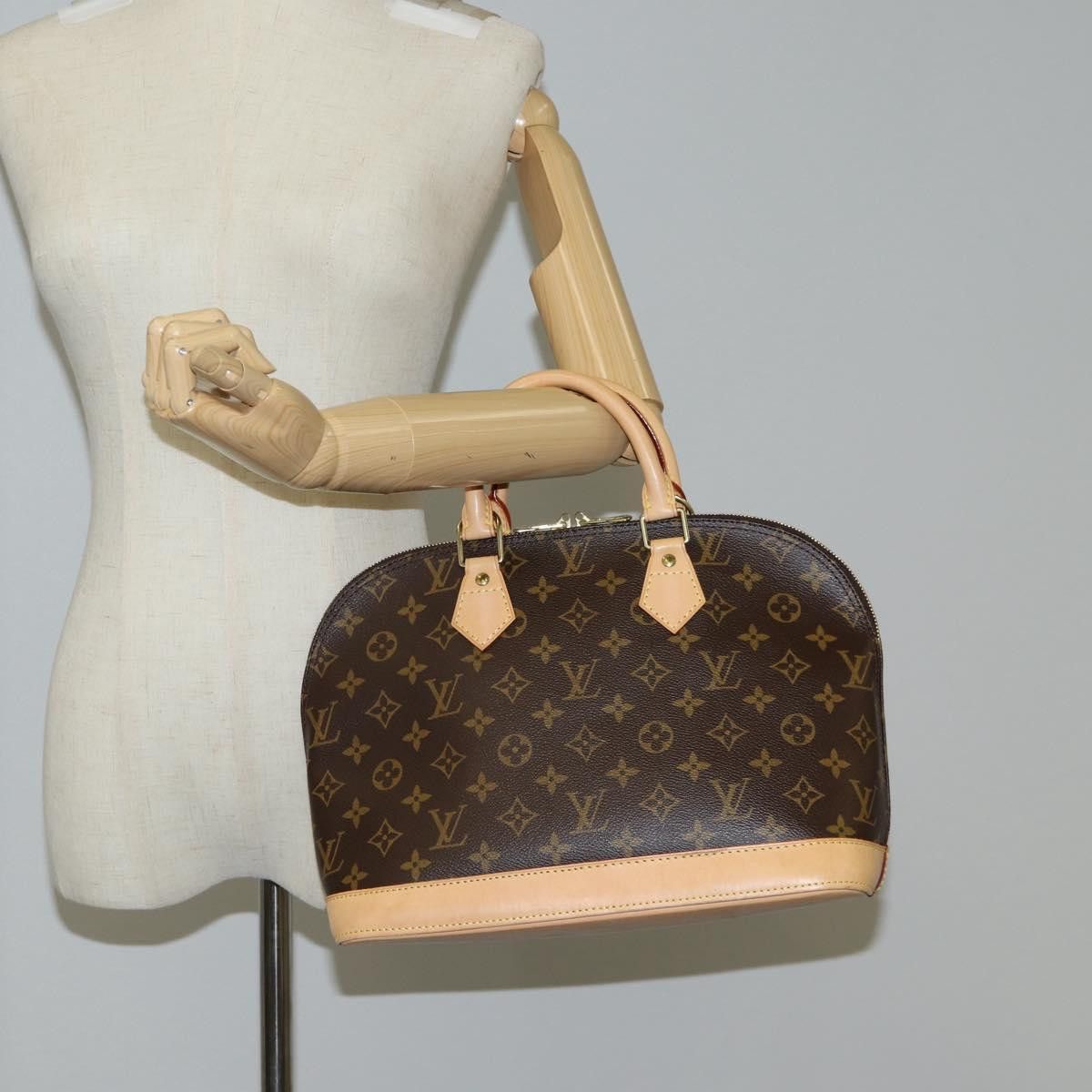 Louis Vuitton Louis Vuitton Alma handbag Size ONE SIZE - 15 Thumbnail