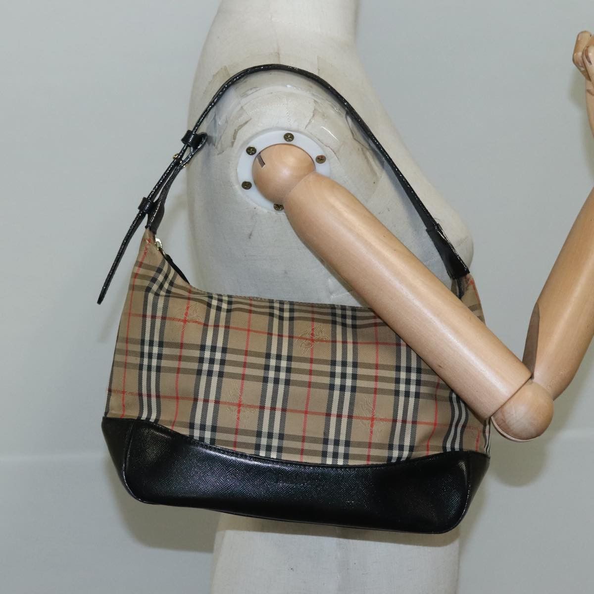 Burberry Burberry Nova Check shoulder Size ONE SIZE - 14 Thumbnail