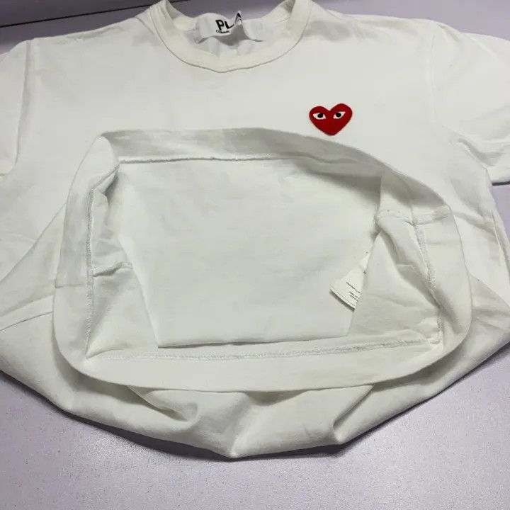 Comme des Garcons Comme des Garçons Play Red Heart Short Sleeve T-Shirt 0079 Size US S / EU 44-46 / 1 - 7 Thumbnail
