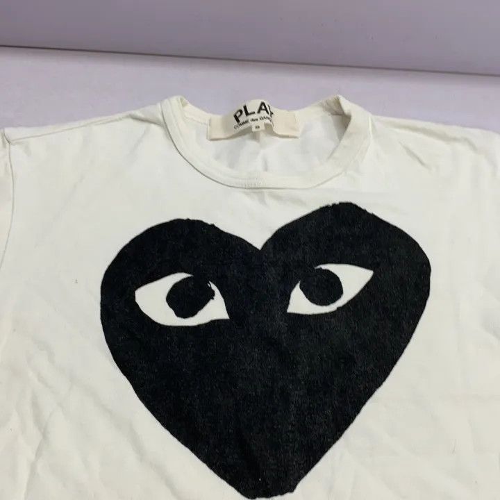 Comme des Garcons Comme des Garçons Play Black Heart Graphic Tee 0079 Size US S / EU 44-46 / 1 - 8 Thumbnail