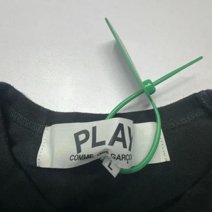 Comme des Garcons Comme des Garcons Play Black Heart Embroidered T-Shirt 0079 Size US L / EU 52-54 / 3 - 5 Thumbnail
