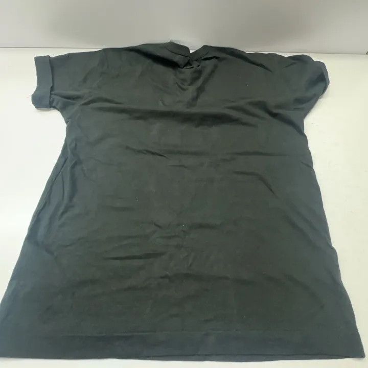 Comme des Garcons Comme des Garcons Play Black Heart Embroidered T-Shirt 0079 Size US L / EU 52-54 / 3 - 10 Thumbnail