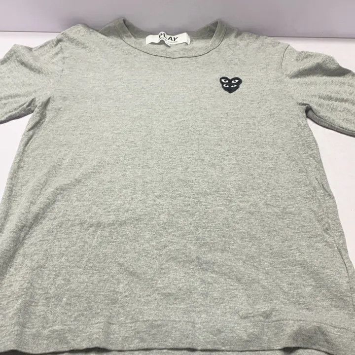 Comme des Garcons Comme des Garçons Play Gray Long Sleeve T-Shirt 0079 Size US M / EU 48-50 / 2 - 8 Thumbnail