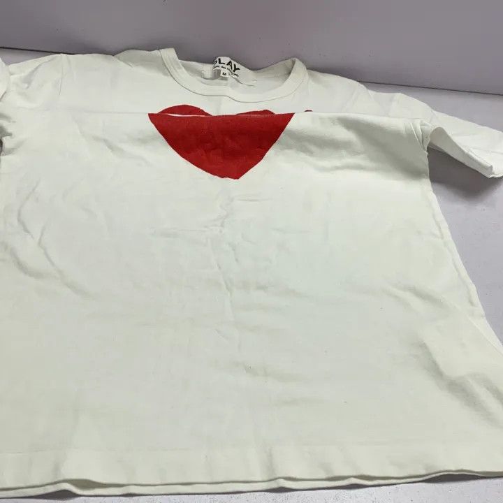 Comme des Garcons Comme des Garçons Play Red Heart T-Shirt 0079 Size US M / EU 48-50 / 2 - 7 Thumbnail