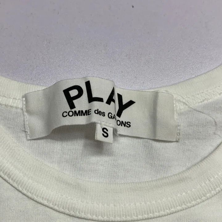 Comme des Garcons CDG Play White Long Sleeve T-Shirt with Hearts 0079 Size US S / EU 44-46 / 1 - 5 Thumbnail