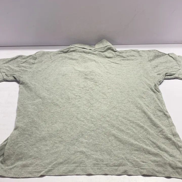 Comme des Garcons Comme des Garçons Play Gray Logo Polo Shirt 0079 Size US L / EU 52-54 / 3 - 12 Thumbnail