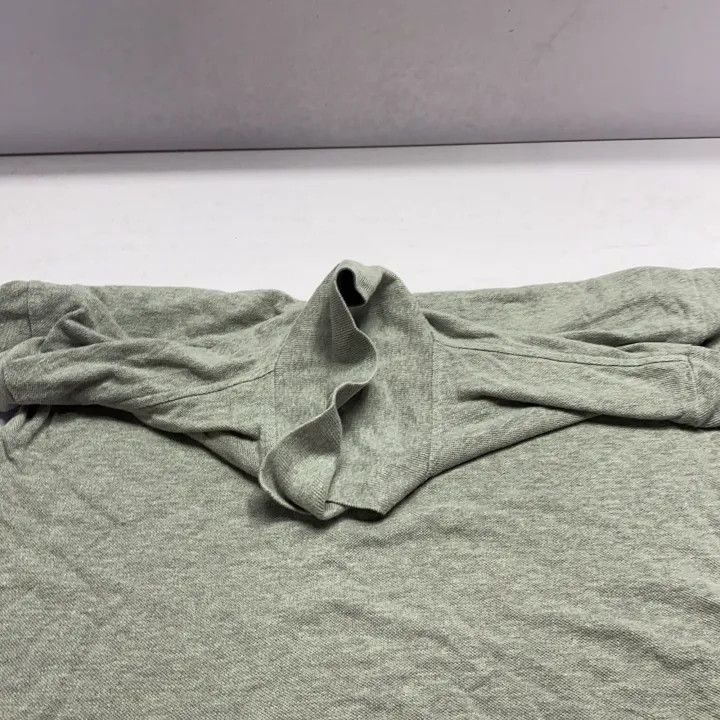Comme des Garcons Comme des Garçons Play Gray Logo Polo Shirt 0079 Size US L / EU 52-54 / 3 - 6 Thumbnail