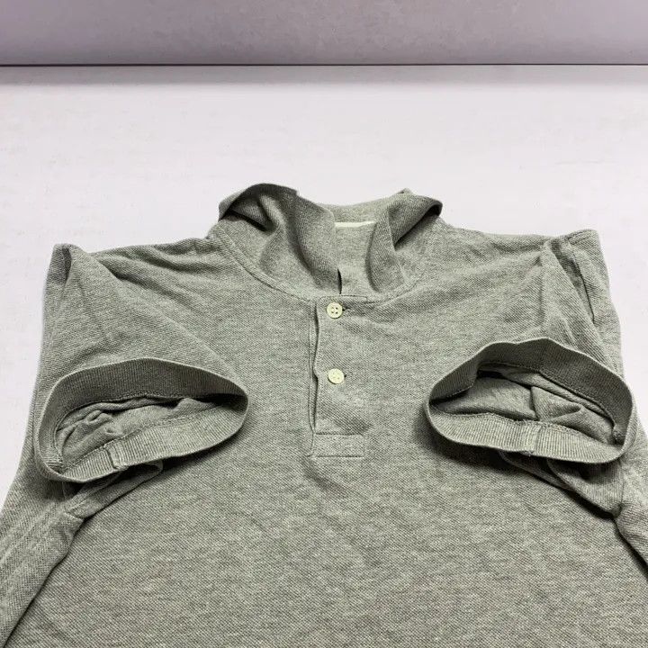 Comme des Garcons Comme des Garçons Play Gray Logo Polo Shirt 0079 Size US L / EU 52-54 / 3 - 9 Thumbnail