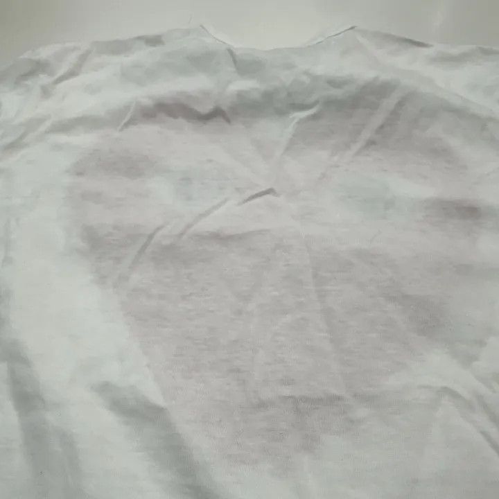 Comme des Garcons Comme des Garcons Play Heart Logo T-Shirt 0079 Size US S / EU 44-46 / 1 - 4 Thumbnail