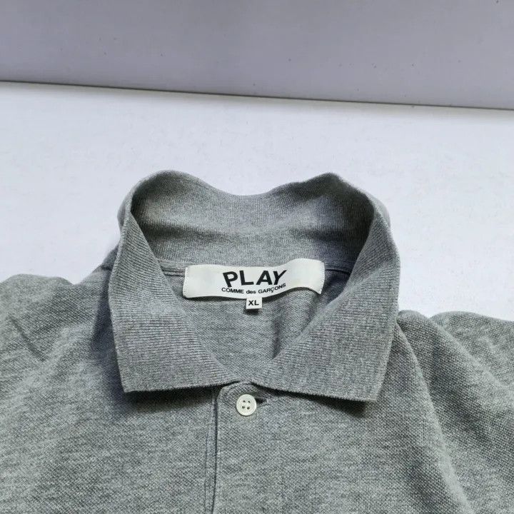 Comme des Garcons Comme des Garçons Play Gray Heart Logo Polo Shirt 0079 Size US XL / EU 56 / 4 - 9 Thumbnail