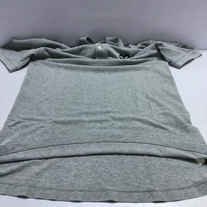 Comme des Garcons Comme des Garçons Play Gray Heart Logo Polo Shirt 0079 Size US XL / EU 56 / 4 - 11 Thumbnail