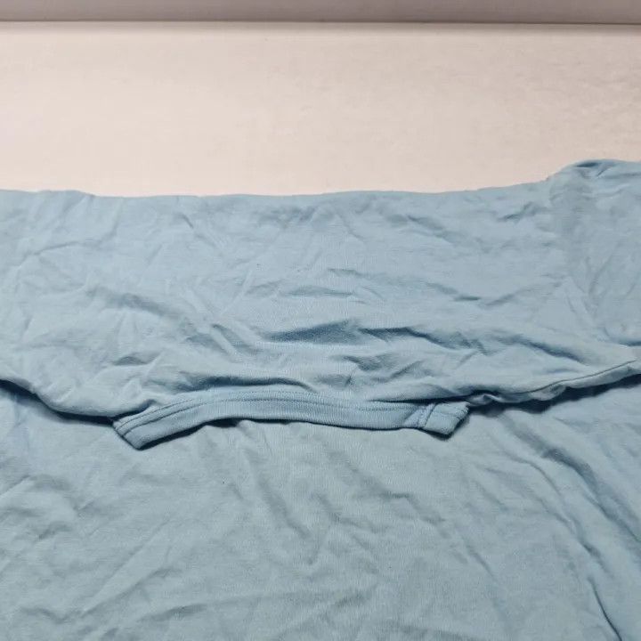 Comme des Garcons Comme des Garçons PLAY Red Heart Embroidery T-Shirt 0079 Size US M / EU 48-50 / 2 - 5 Thumbnail