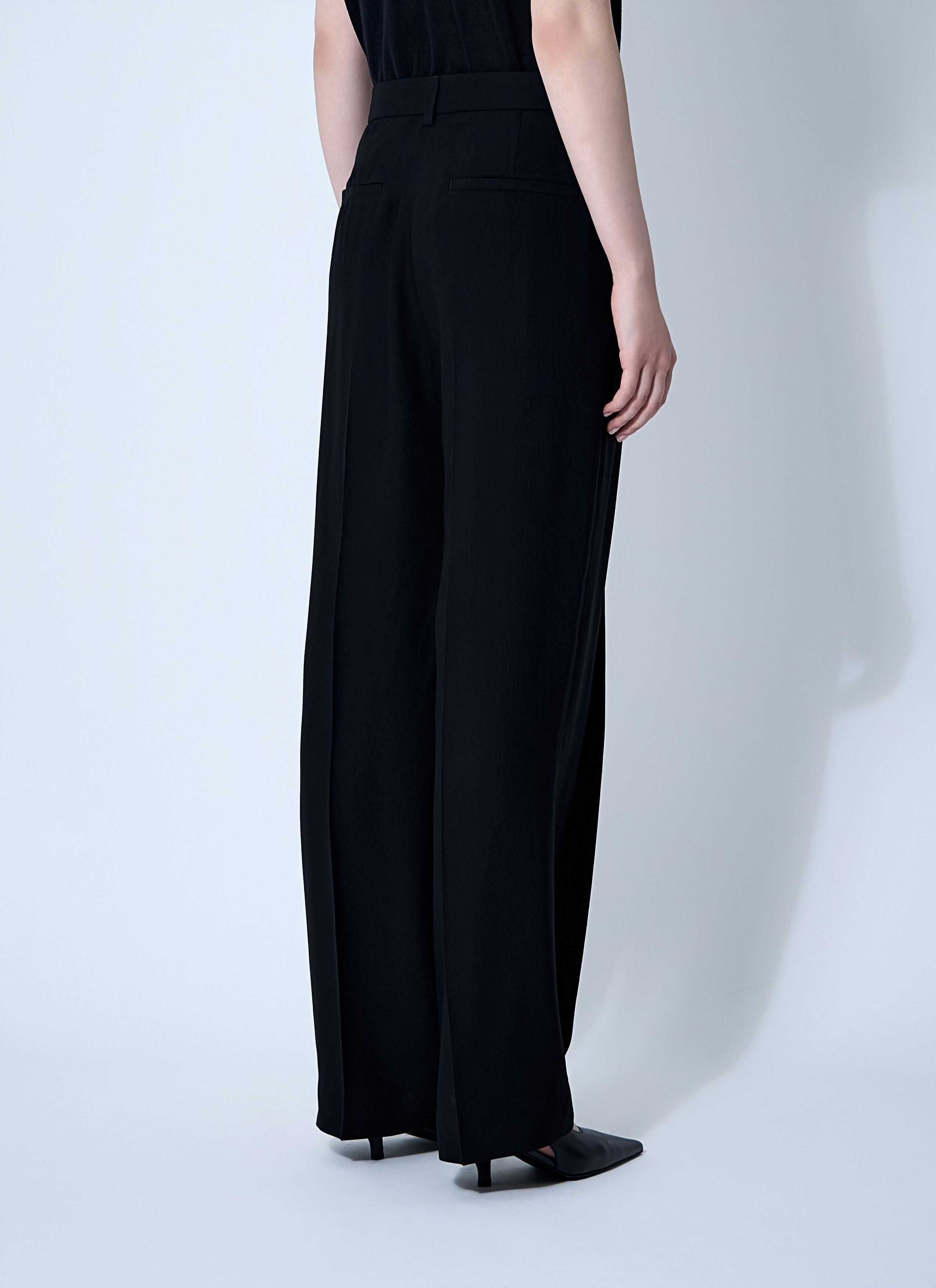Toteme Double-Pleat Fluid Pants Size 27" / US 4 / IT 40 - 4 Thumbnail