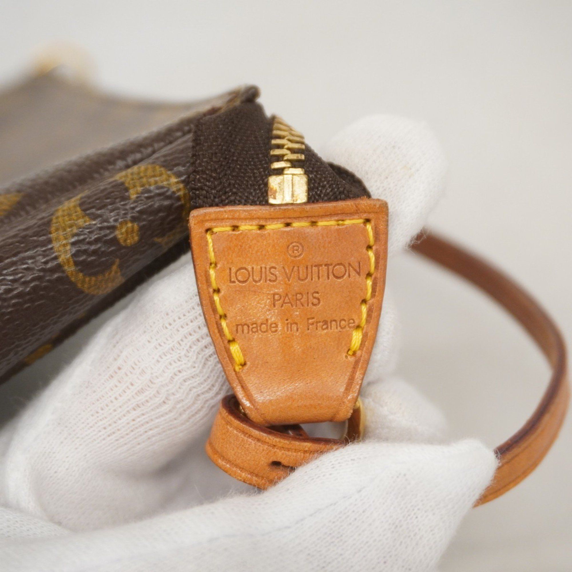 Louis Vuitton Louis Vuitton Pochette Accessoire clutch Size ONE SIZE - 10 Thumbnail