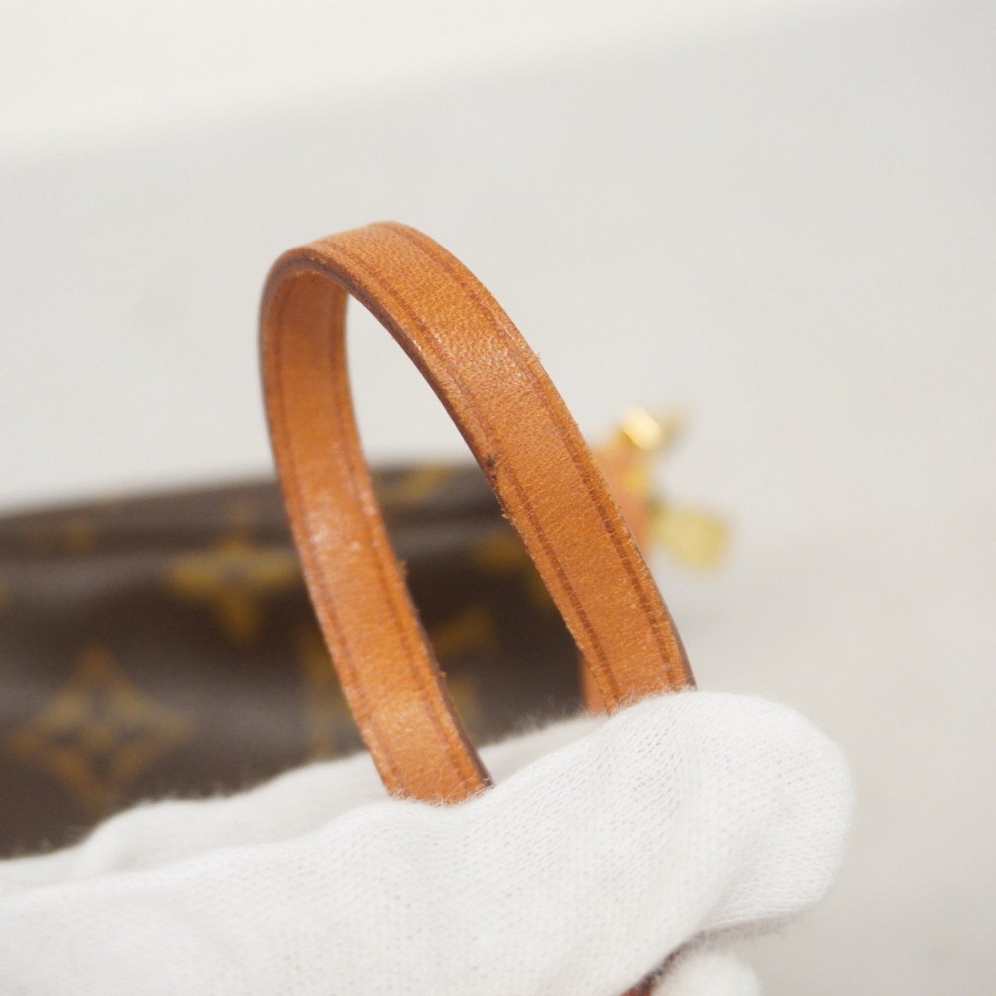 Louis Vuitton Louis Vuitton Pochette Accessoire clutch Size ONE SIZE - 6 Thumbnail