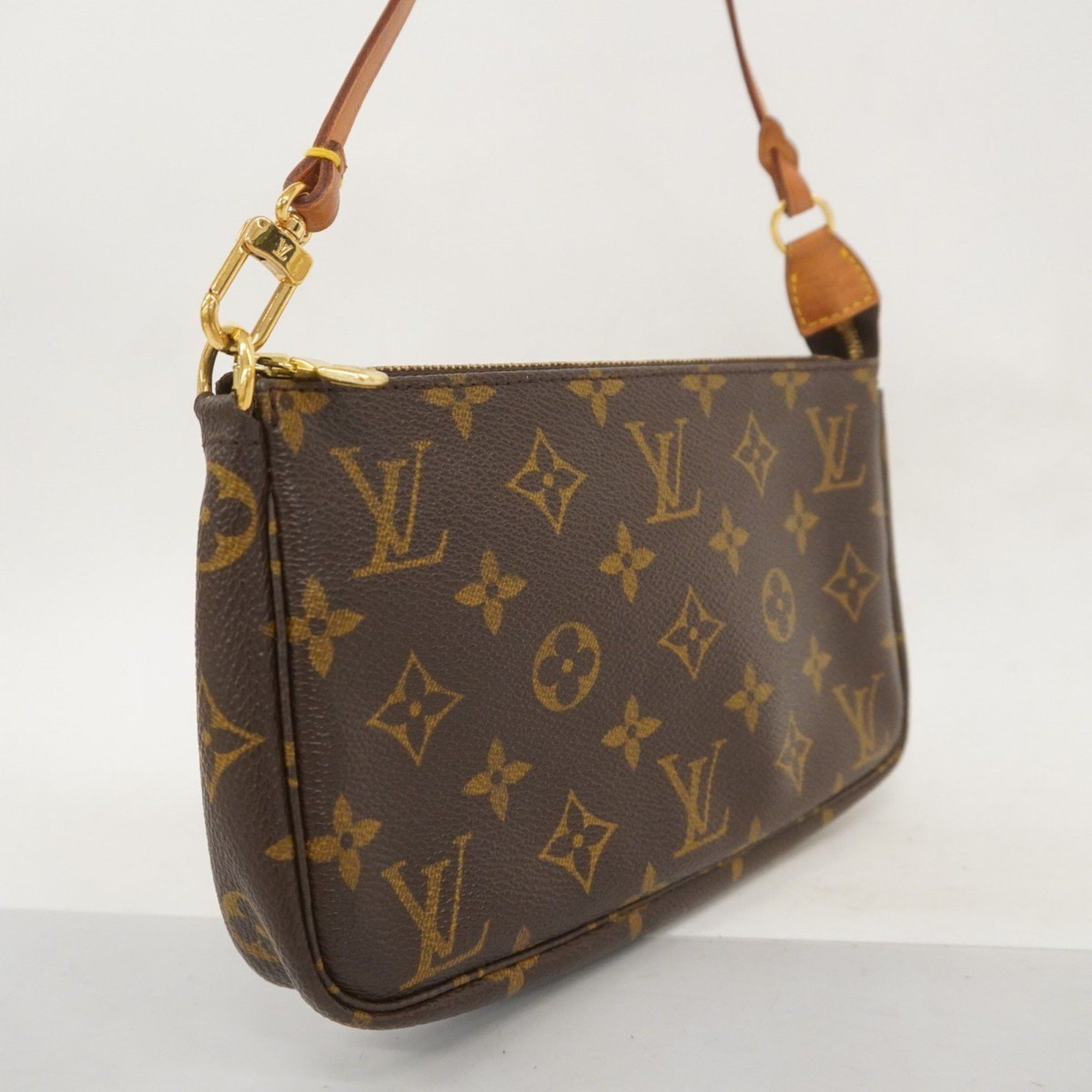 Louis Vuitton Louis Vuitton Pochette Accessoire clutch Size ONE SIZE - 3 Thumbnail