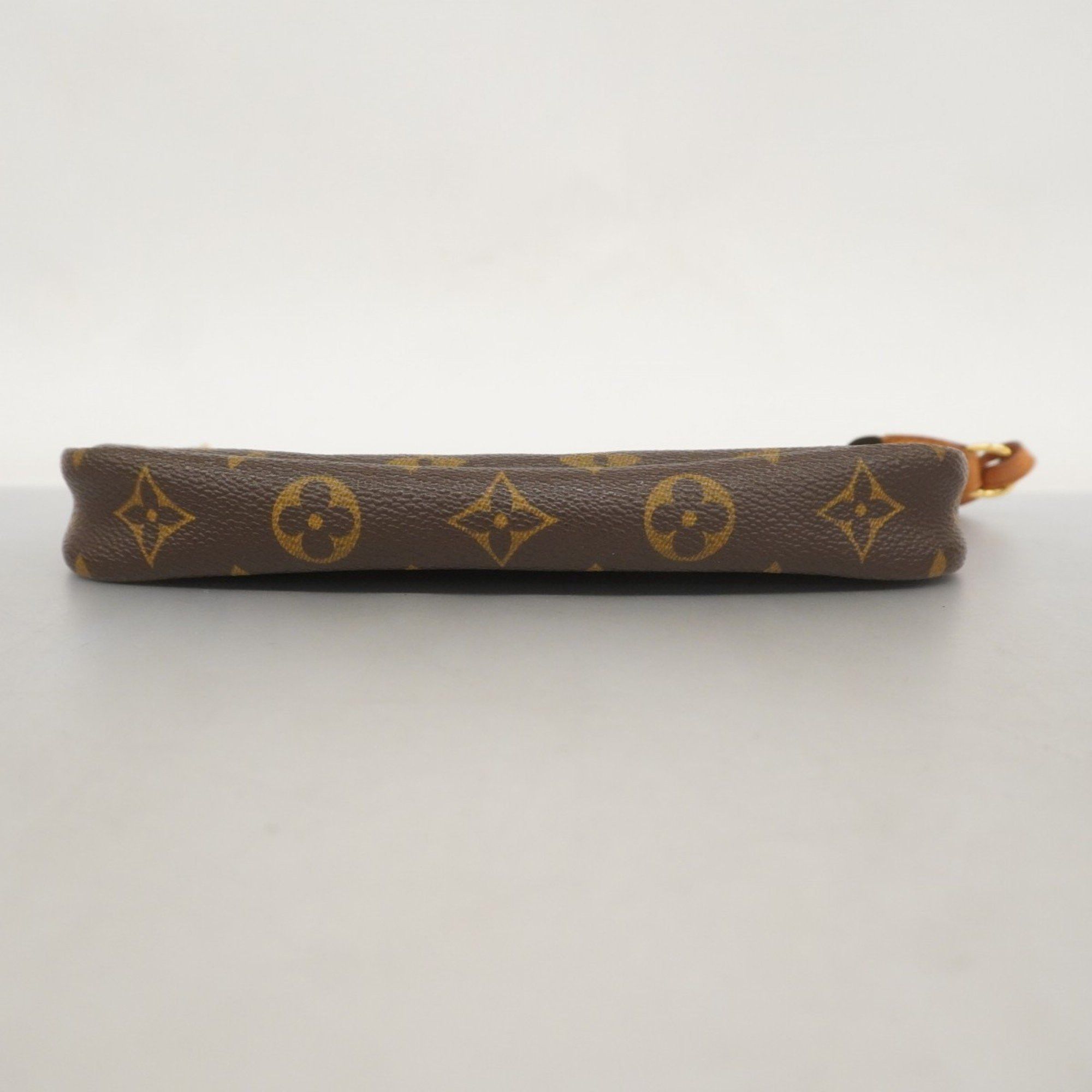 Louis Vuitton Louis Vuitton Pochette Accessoire clutch Size ONE SIZE - 5 Thumbnail