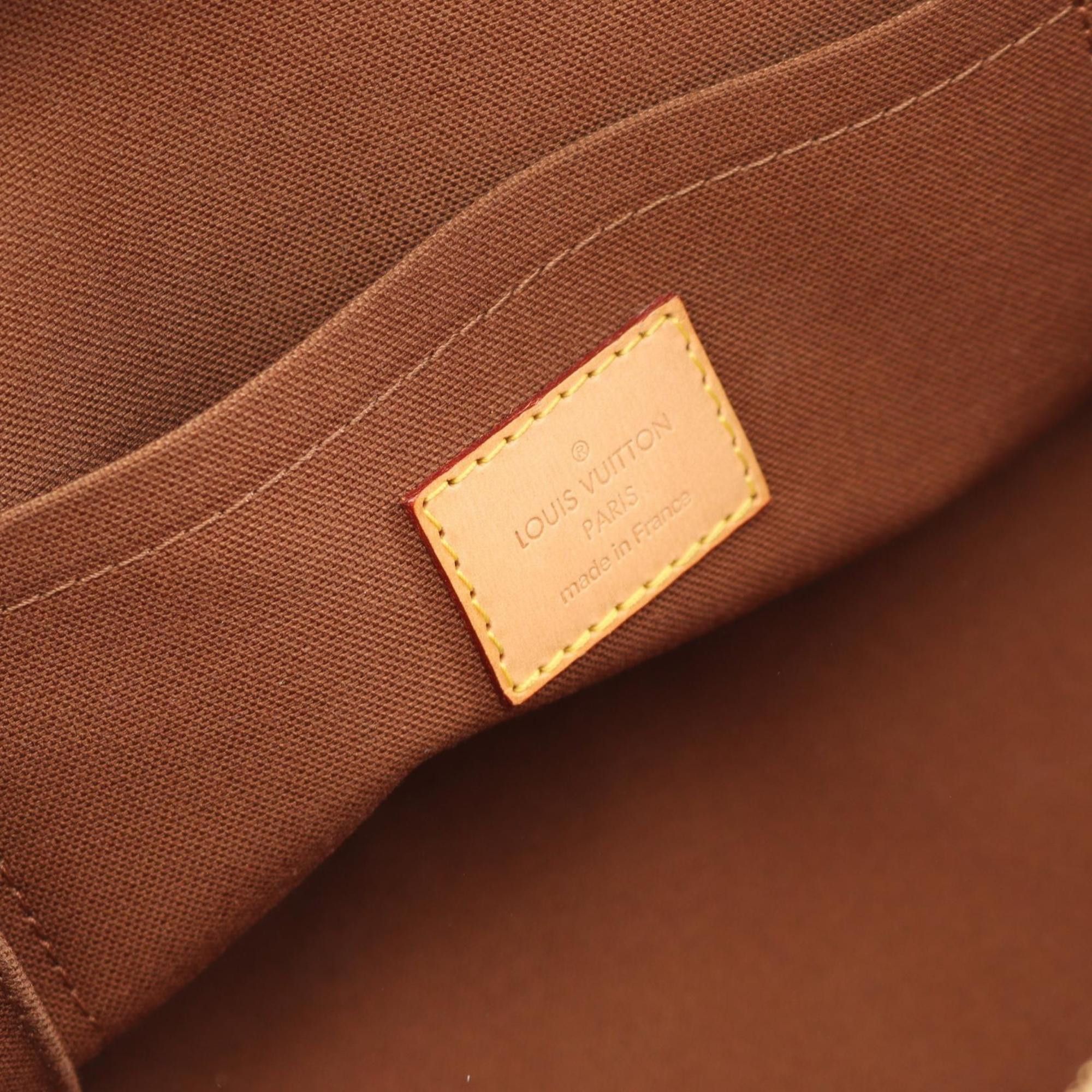 Louis Vuitton Louis Vuitton Rivet shoulder Size ONE SIZE - 8 Thumbnail