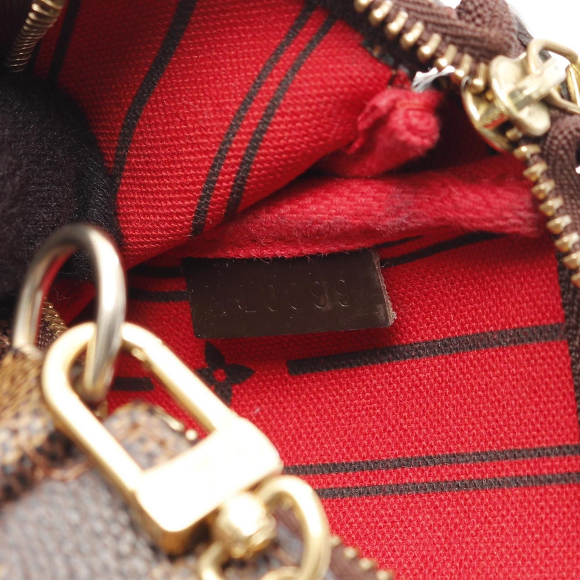 Louis Vuitton Louis Vuitton Mini Pochette Accessoires clutch Size ONE SIZE - 7 Thumbnail