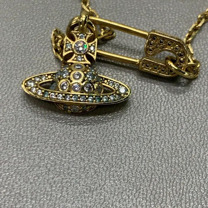 Vivienne Westwood Vivienne Westwood Gold Safety Pin Saturn Pendant Necklace 0079 Size ONE SIZE - 2 Thumbnail