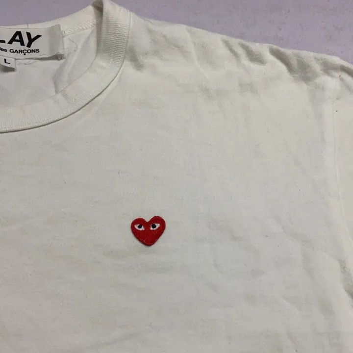 Comme des Garcons Comme des Garçons Play Red Heart Short Sleeve T-shirt 0079 Size US L / EU 52-54 / 3 - 8 Thumbnail