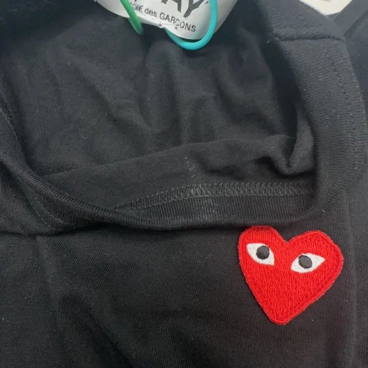 Comme des Garcons Comme des Garçons Play Black Heart Graphic T-Shirt 0079 Size US XS / EU 42 / 0 - 6 Thumbnail