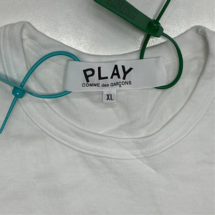 Comme des Garcons Comme des Garçons Play Heart Graphic T-Shirt 0079 Size US XL / EU 56 / 4 - 2 Thumbnail
