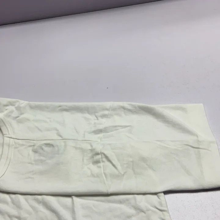 Comme des Garcons Comme Des Garcons Play Short Sleeve T-Shirt 0079 Size US XL / EU 56 / 4 - 8 Thumbnail