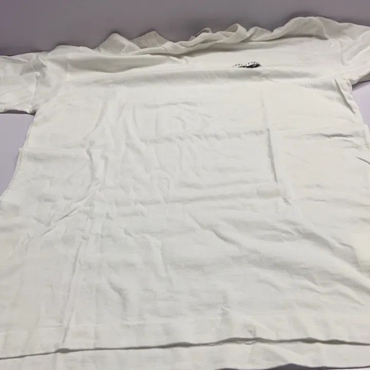 Comme des Garcons Comme Des Garcons Play Short Sleeve T-Shirt 0079 Size US XL / EU 56 / 4 - 11 Thumbnail