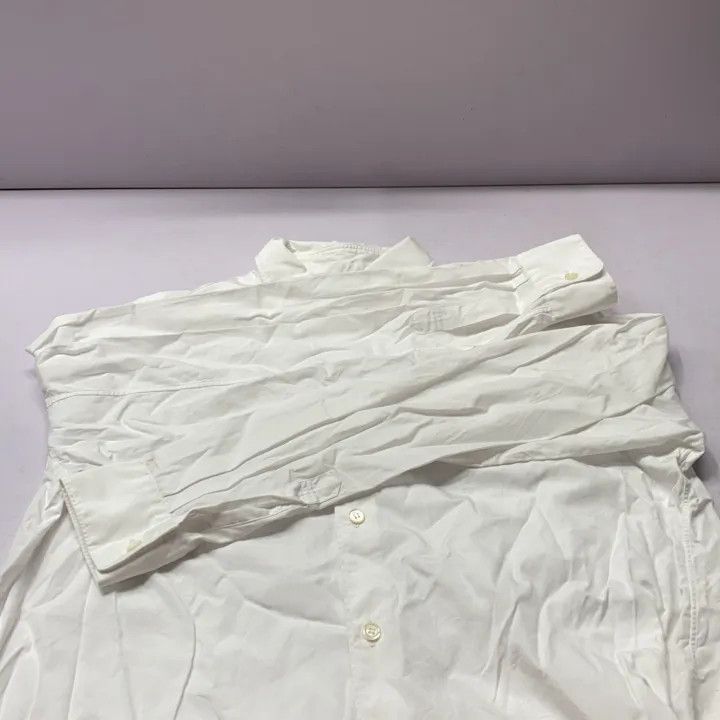 Comme des Garcons Comme des Garçons Play Red Heart Button Down Shirt 0079 Size US M / EU 48-50 / 2 - 8 Thumbnail