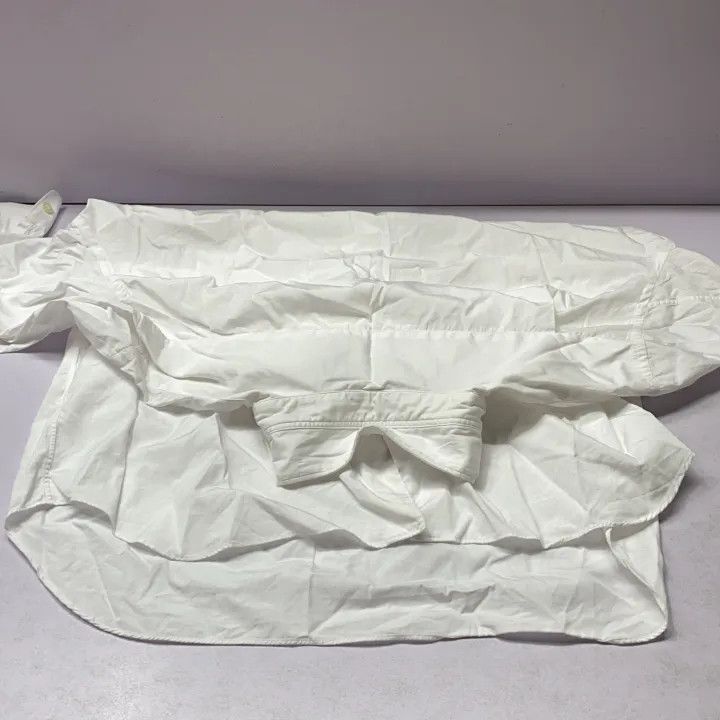 Comme des Garcons Comme des Garçons Play Red Heart Button Down Shirt 0079 Size US M / EU 48-50 / 2 - 6 Thumbnail