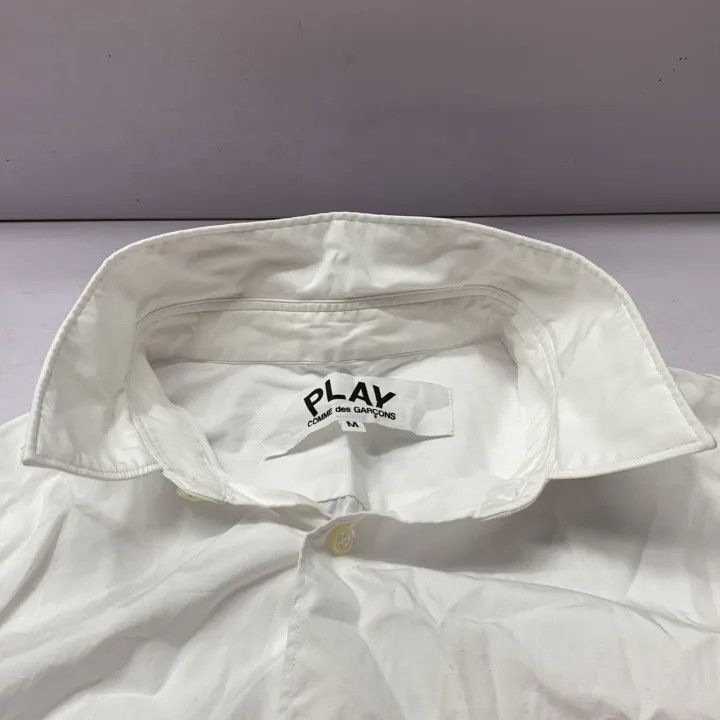 Comme des Garcons Comme des Garçons Play Red Heart Button Down Shirt 0079 Size US M / EU 48-50 / 2 - 7 Thumbnail