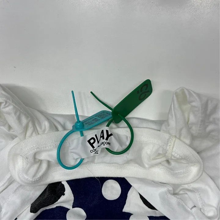 Comme des Garcons Comme des Garçons Play Blue Polka Dot T-Shirt 0079 Size US XL / EU 56 / 4 - 5 Thumbnail