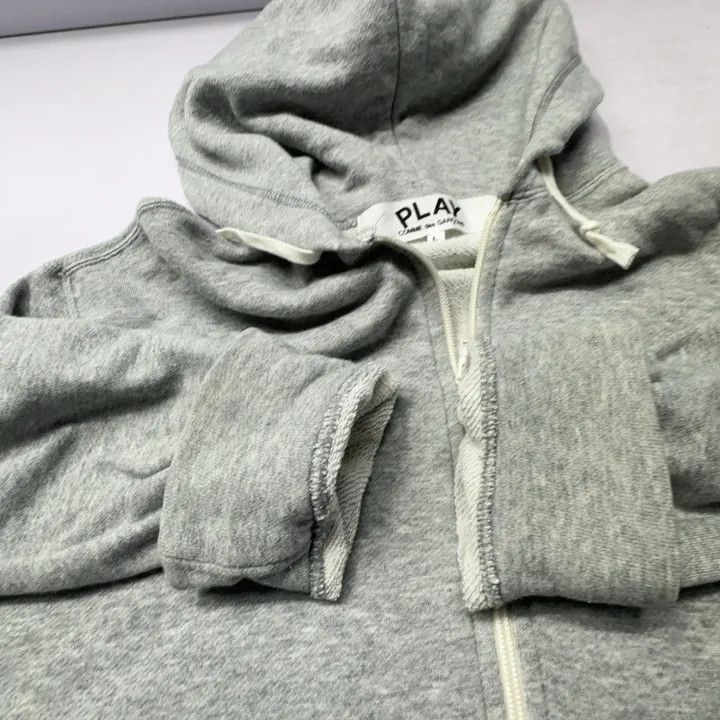 Comme des Garcons Comme des Garçons Gray Hooded Sweatshirt with Heart 0079 Size US L / EU 52-54 / 3 - 7 Thumbnail