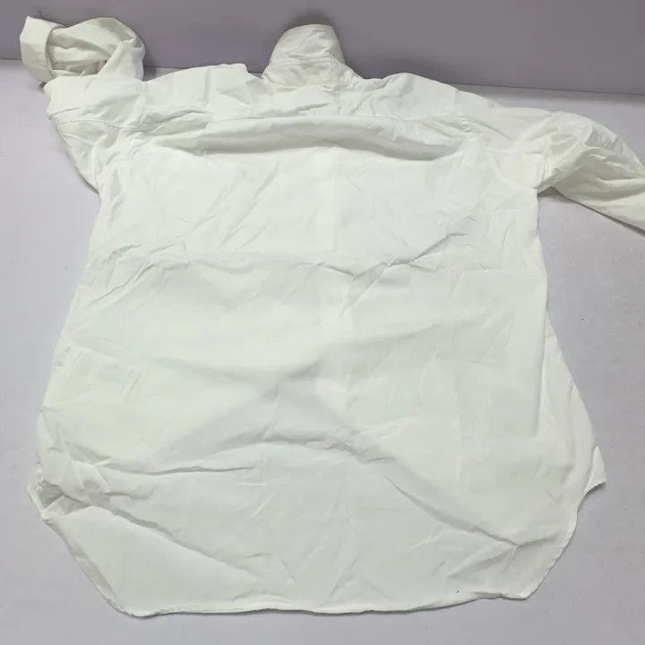 Comme des Garcons Comme des Garcons Play White Long Sleeve Shirt 0079 Size US XXS / EU 40 - 11 Thumbnail