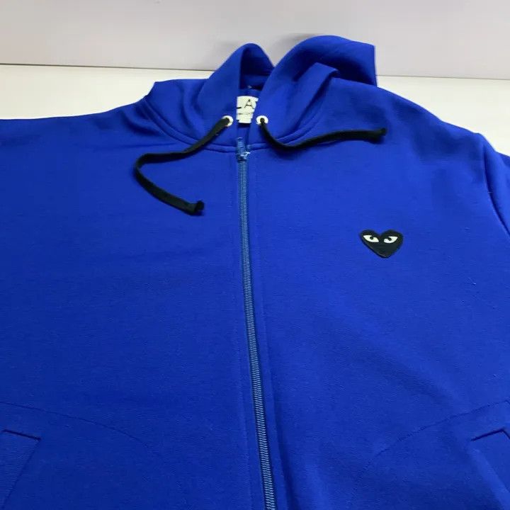 Comme des Garcons Comme des Garcons Play Blue Heart Logo Hoodie 0079 Size US L / EU 52-54 / 3 - 9 Thumbnail