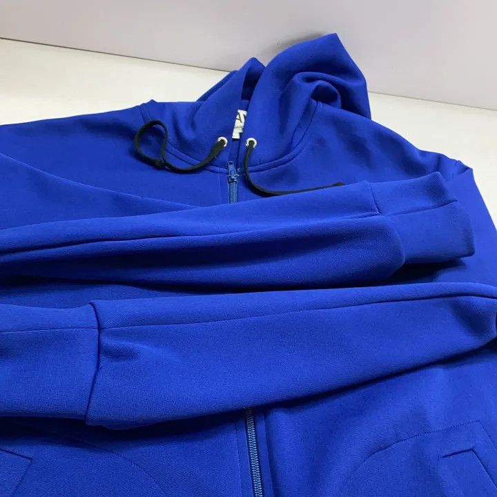 Comme des Garcons Comme des Garcons Play Blue Heart Logo Hoodie 0079 Size US L / EU 52-54 / 3 - 11 Thumbnail