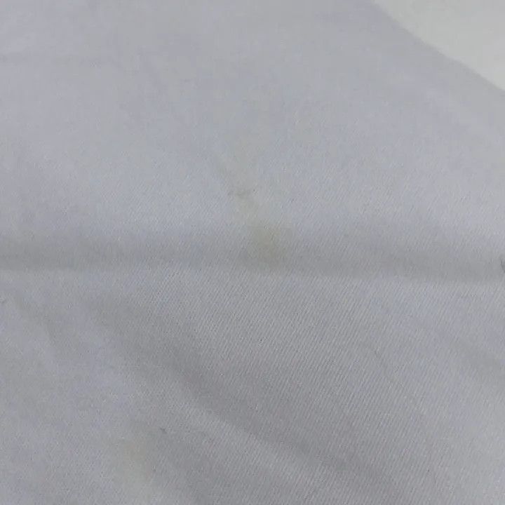 Comme des Garcons Comme des Garçons Play White Heart Embroidered Shirt 0079 Size US M / EU 48-50 / 2 - 6 Thumbnail