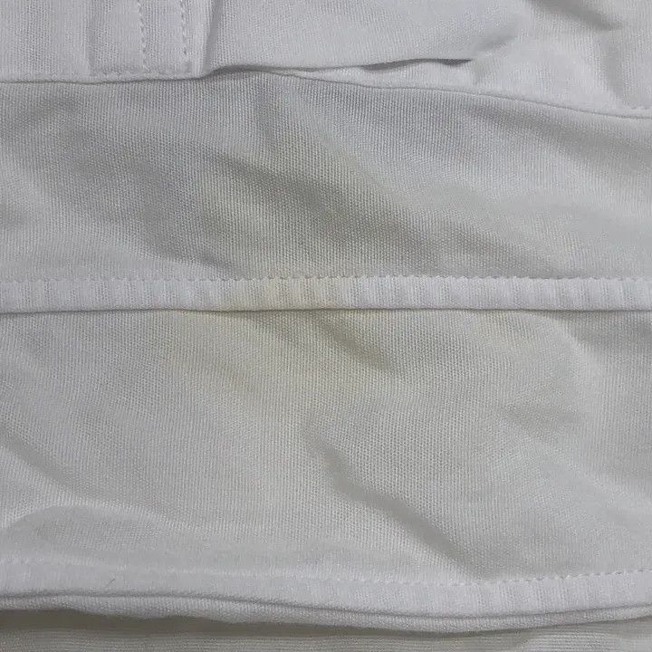 Comme des Garcons Comme des Garçons Play White Heart Embroidered Shirt 0079 Size US M / EU 48-50 / 2 - 4 Thumbnail