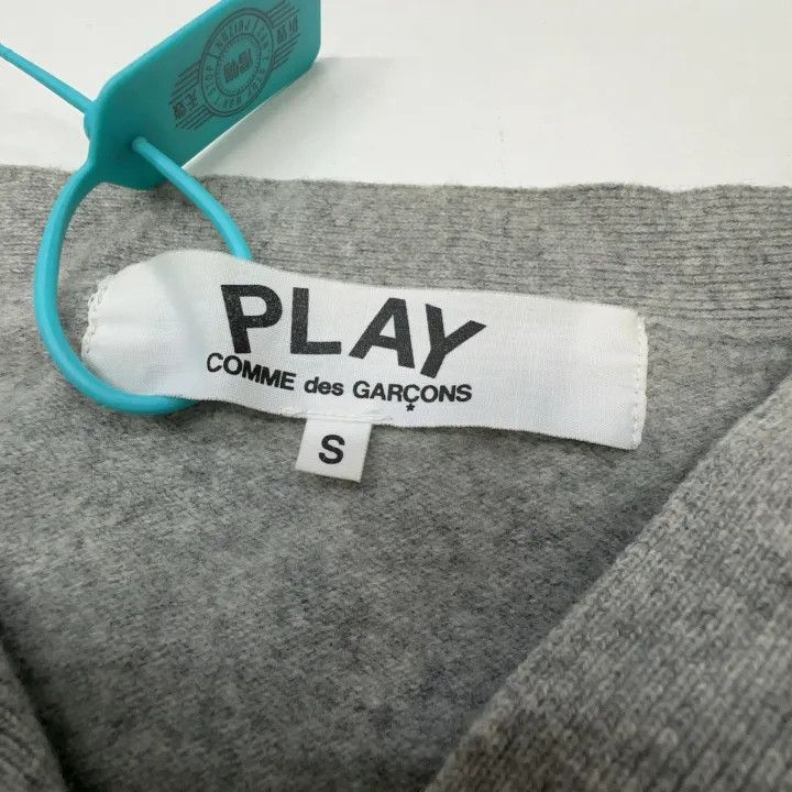 Comme des Garcons Comme des Garçons Play Gray Logo Sweater 0079 Size US S / EU 44-46 / 1 - 2 Thumbnail