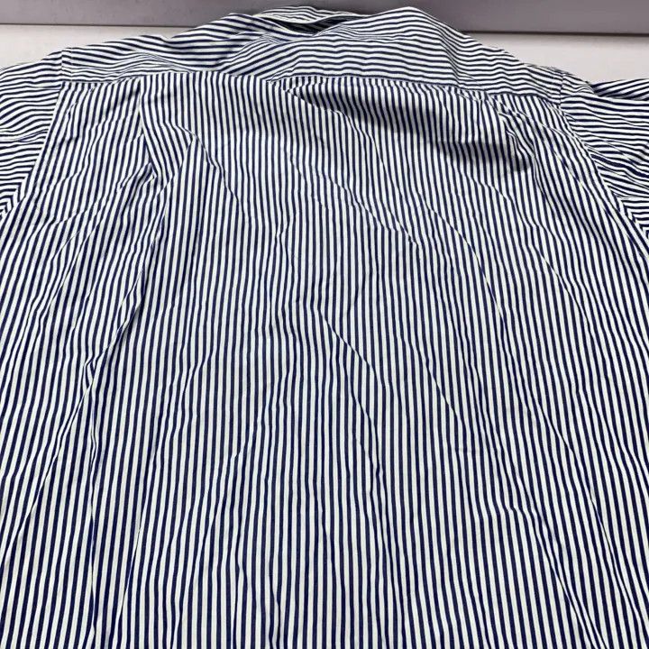 Comme des Garcons Comme des Garçons Play Striped Shirt for Men 0079 Size US M / EU 48-50 / 2 - 6 Thumbnail