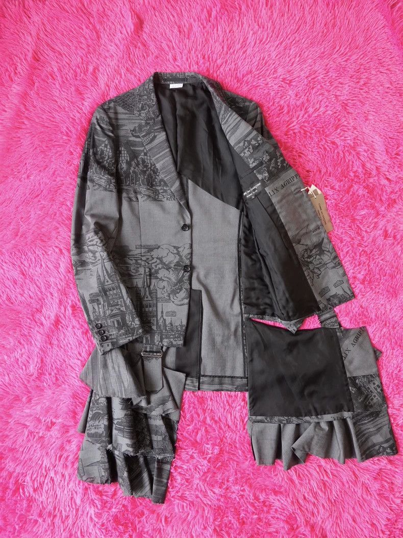 Comme des Garcons black embellished hem blazer by cdg homme plus Size US S / EU 44-46 / 1 - 7 Thumbnail