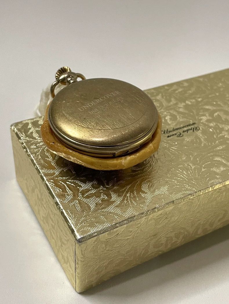 Undercover unique biscuit watch with punk style Size ONE SIZE - 3 Thumbnail