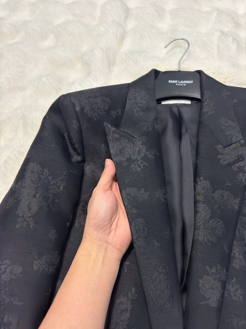 Yves Saint Laurent saint laurent floral embroidered men's blazer Size US M / EU 48-50 / 2 - 5 Thumbnail