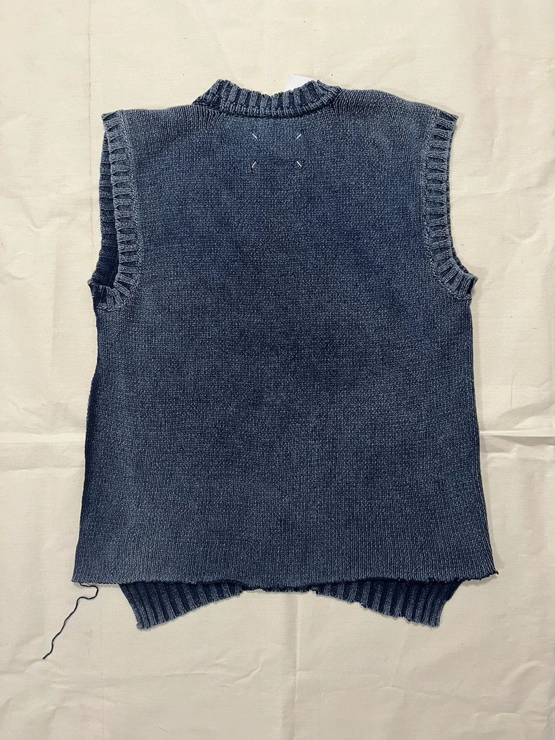 Maison Margiela Maison Margiela Denim Blue Vest Sweater Size US XL / EU 56 / 4 - 3 Thumbnail