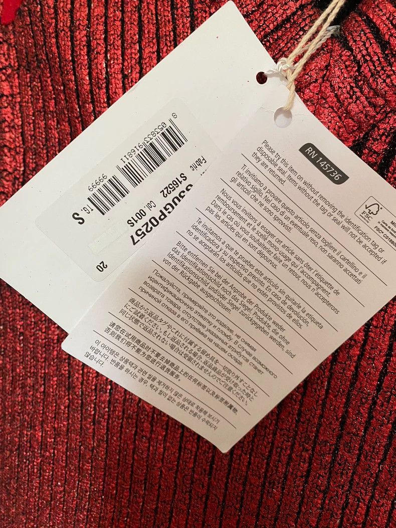 Maison Margiela maison margiela red knit sleeveless sweater Size US S / EU 44-46 / 1 - 5 Thumbnail