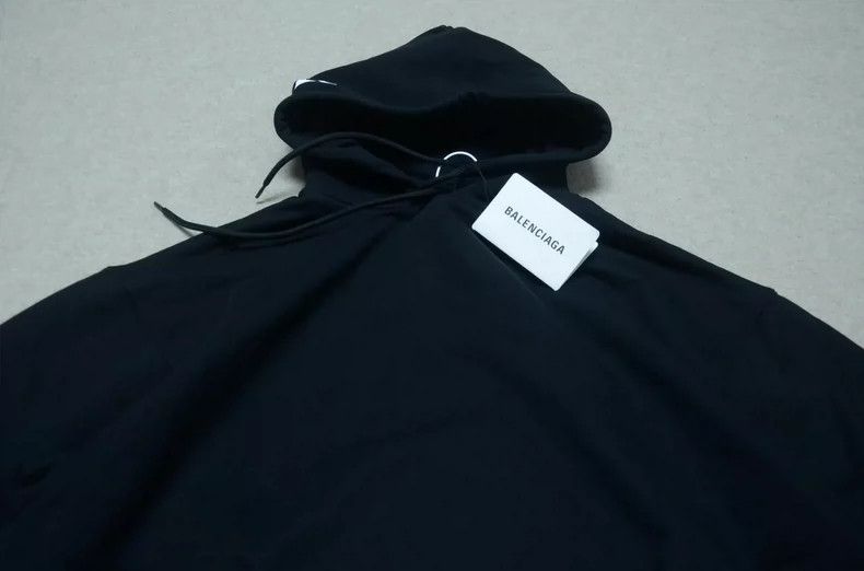 Balenciaga balenciaga black oversized logo hoodie Size US XS / EU 42 / 0 - 2 Thumbnail